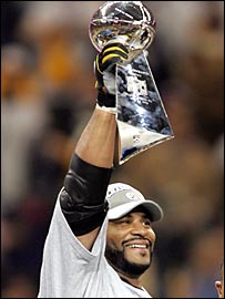 _41298204_bustrophy203_270.jpg